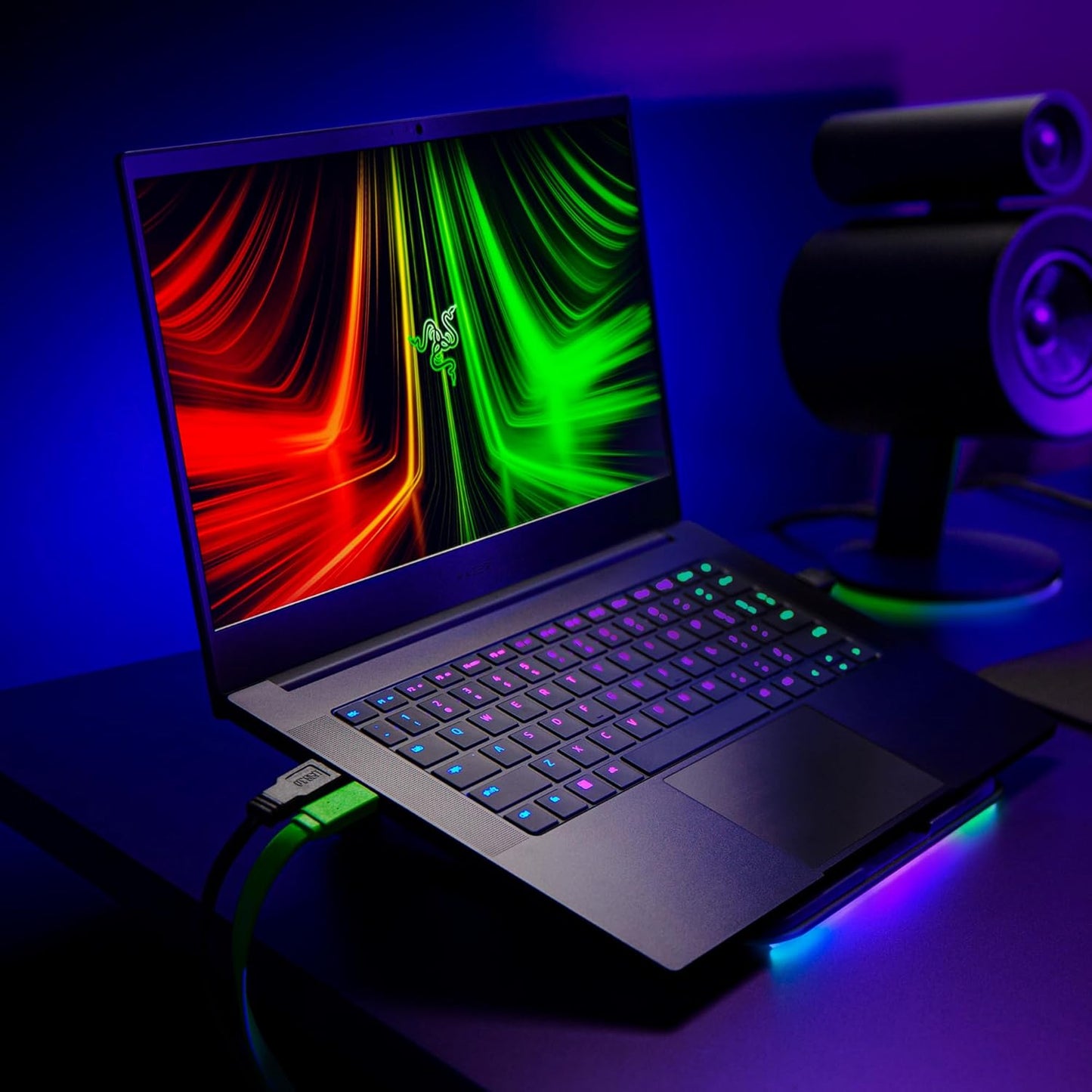Blade 14 Gaming Laptop: AMD Ryzen 9 5900HX 8 Core, NVIDIA Geforce RTX 3070, 14" QHD 165Hz, 16GB RAM, 1TB SSD - CNC Aluminum - Chroma RGB - THX Spatial Audio - Vapor Chamber Cooling